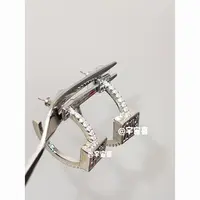 铜合金锆石耳饰  E3-080【方块小m白锆c字字母耳圈耳钉】