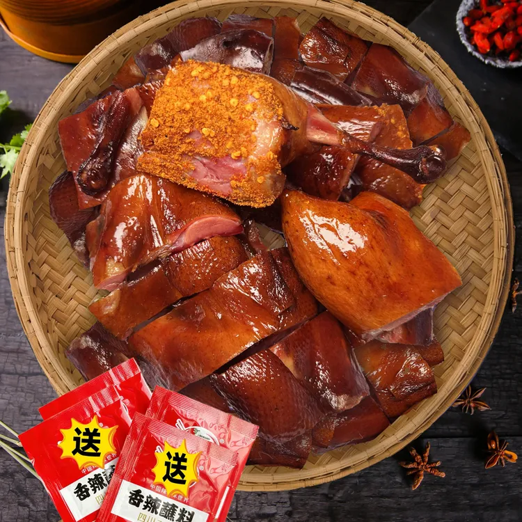 【精选土鸭】四川农家散养土鸭柏树枝烟熏腊板鸭