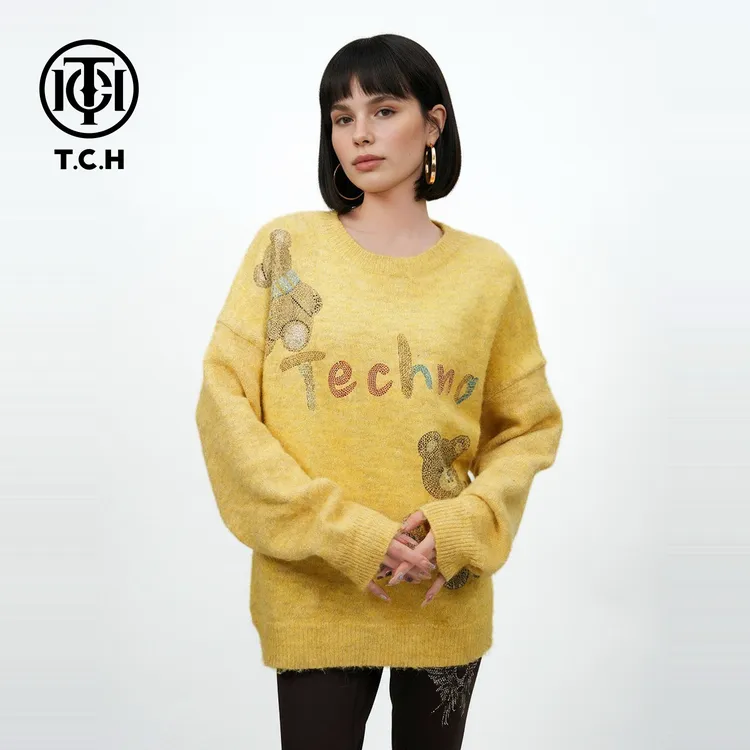 TCH【简约时尚】冬款保暖新潮流烫钻女装鹅黄色针织衫T75D09E1092