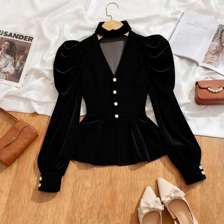 小香风黑色丝绒长袖衬衫女款2025早春新款挂脖法式独特漂亮上衣女