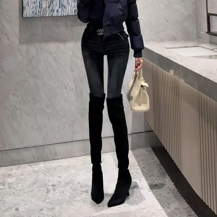 复古网红辣妹紧身高腰显瘦铅笔牛仔裤秋冬加绒款时尚百搭小脚裤女