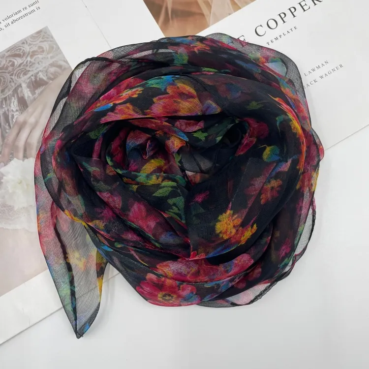 杭州真丝丝巾女春秋百搭围巾女夏季薄款防晒巾纱巾女冬季保暖围巾