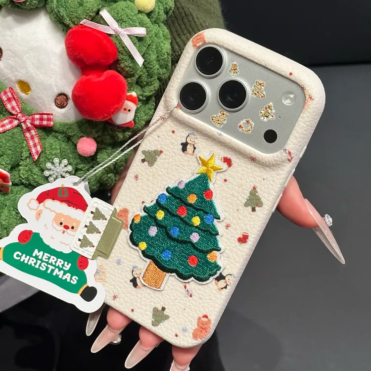 欧克里里刺绣圣诞树标签适用苹果17/16皮纹手机壳华为vivoppo小米