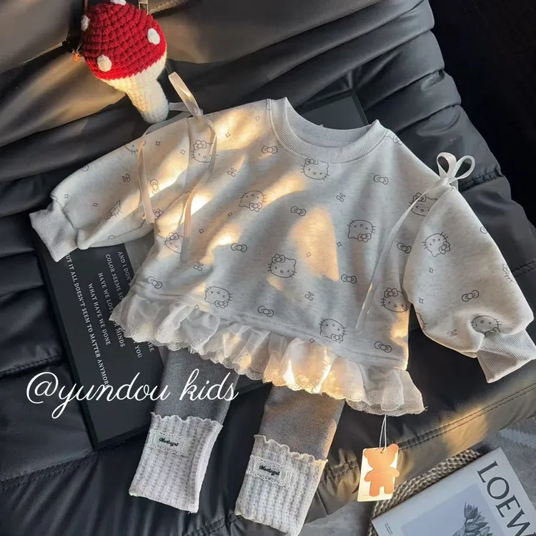 女童两件套女宝宝小KT时尚卡通圆领卫衣堆堆袜裤子套装