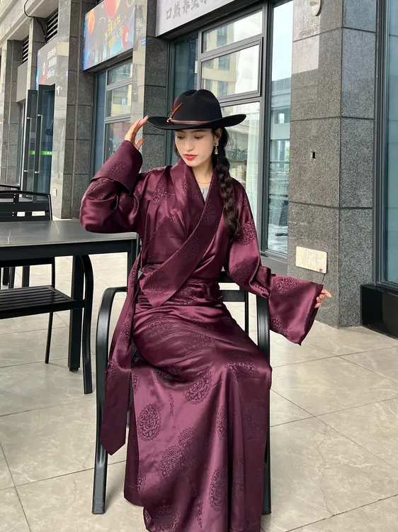 新款藏式服装 日常便服气质长裙