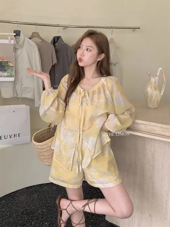 度假风防晒套装女夏季法式复古印花衬衫+阔腿短裤两件套2536