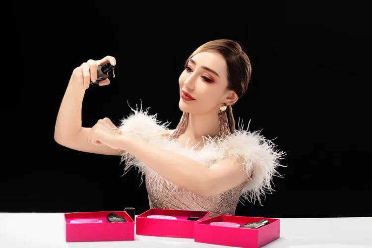 [FADEYLIY]散粉 粉底套盒 持妆高级感