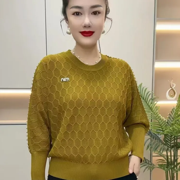 2025春季新款时尚洋气中年妈妈宽松显瘦毛衣休闲百搭肩珠针织衫女