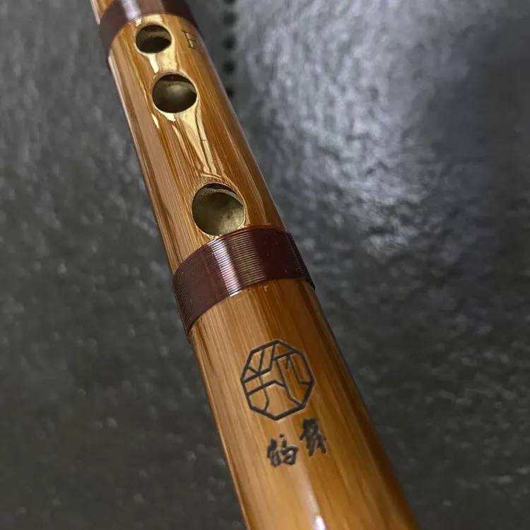半竹鹤舞款专业演奏笛 4年以上苦竹 密度大 发音灵敏 音色甜美