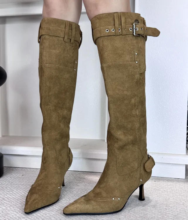 2025手工磨砂尖头骑士靴铆钉直筒辣妹堆堆靴