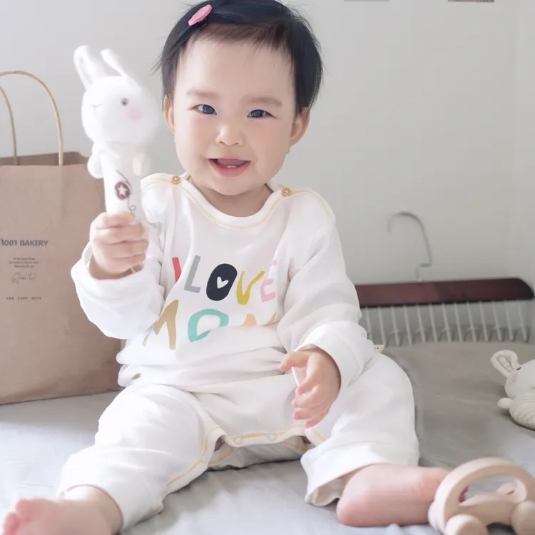 爱妈妈爆款婴幼儿连体衣长爬服四季款新生儿男女同款婴幼儿可爱