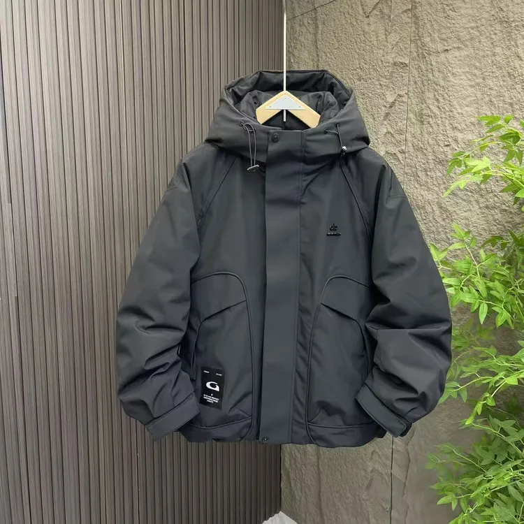 羽绒服冬季新款男士连帽工装外套青年百搭休闲痞帅户外潮流冲锋衣