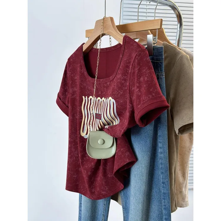 大码女装方领正肩短袖恤女夏季胖妹妹圆弧印花显瘦上衣遮肚藏肉