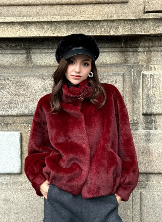 MUBINE 冬季时尚气质宽松设计感立领短款外套 25289