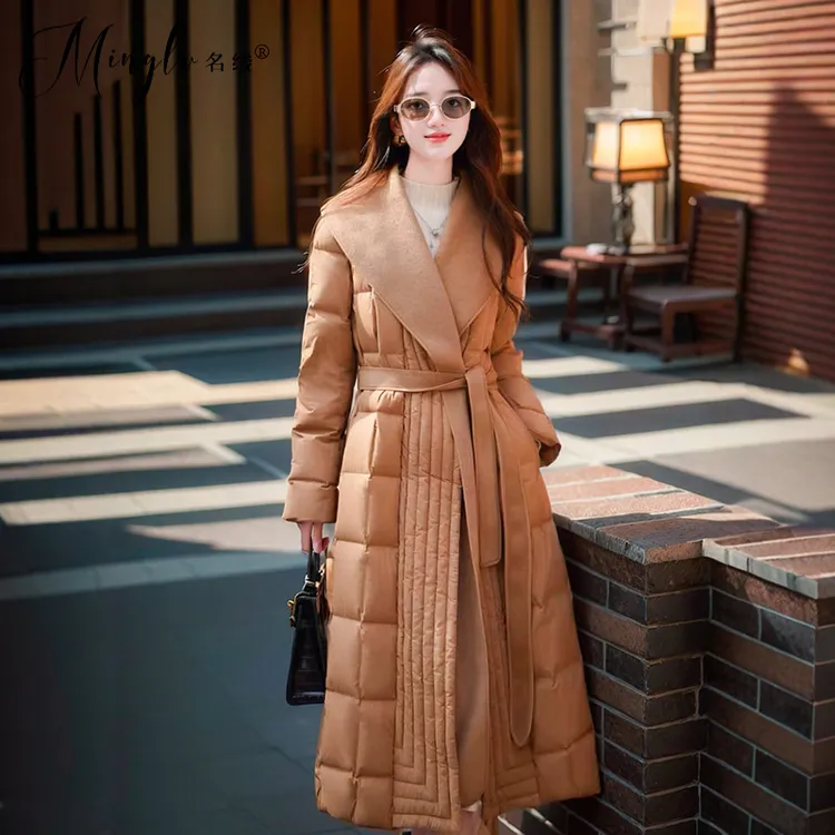 2025年冬季轻奢长款系带收腰翻领绗缝高品质女轻奢羽绒服外套女