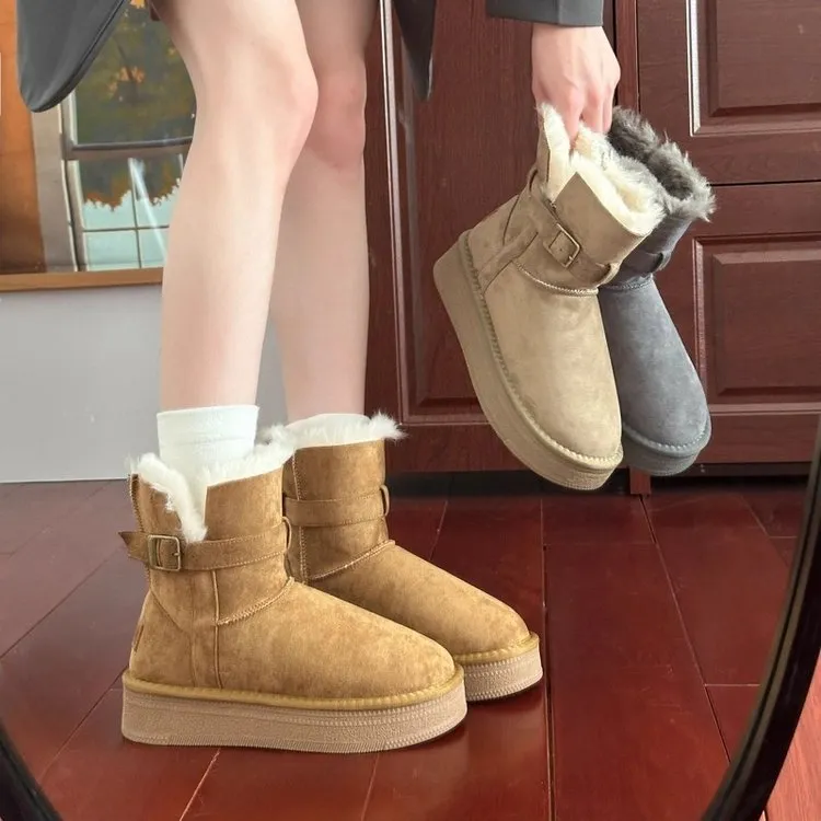 时尚加绒加厚保暖冬季雪地靴女款百搭经典秋冬短靴女鞋雪地棉加绒