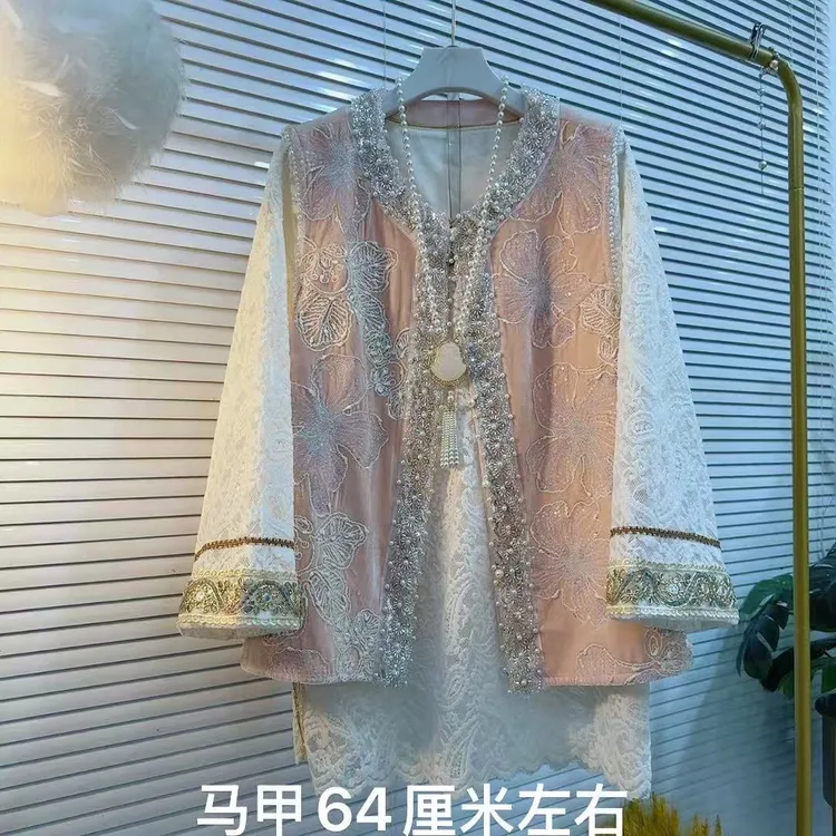 胖妹妹时尚新款新中式国风唐装民族风款古风改良亮丝马夹（单马甲）