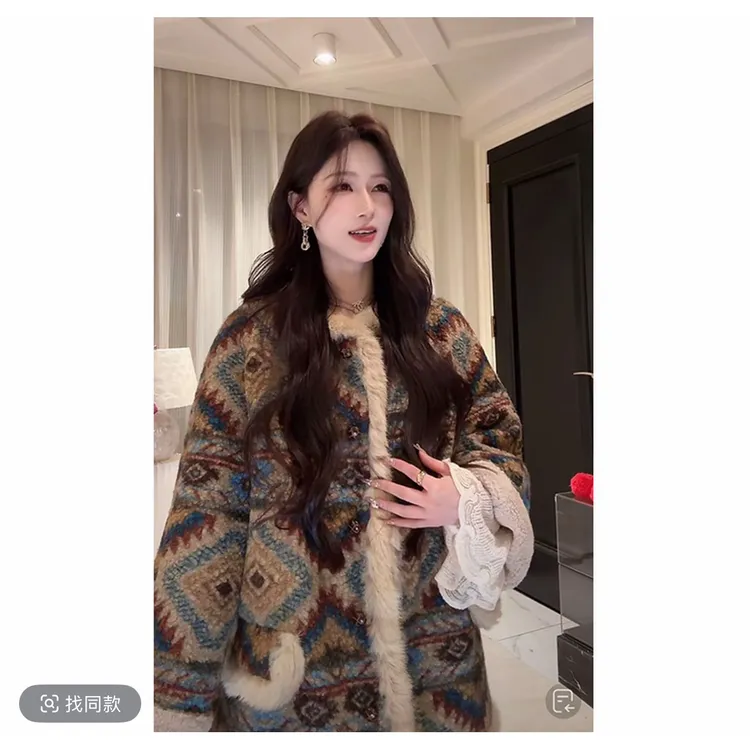 鱼er油画少女设计师高定/獭兔毛边时髦氛围感保暖外套