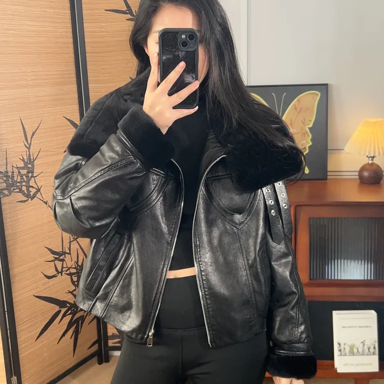 加长90白鹅绒皮毛一体羊毛领欧版时尚头层绵羊牛皮油蜡