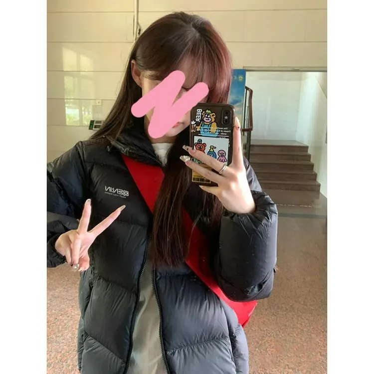 东北加厚白鸭绒羽绒服女冬季2025新款连帽韩版学生黑色面包服外套