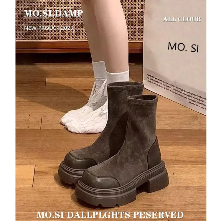 明星同款百搭靴子厚底短靴女2023新款早秋弹力瘦瘦马丁靴女