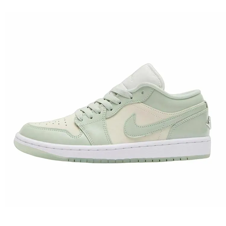 NIKE耐克女子WMNS AIR JORDAN 1 LOW SE乔丹篮球鞋HF4078-100
