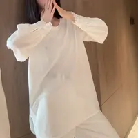 『婷老板』新款、爱心蕾丝袖百搭白色长袖T恤712-10