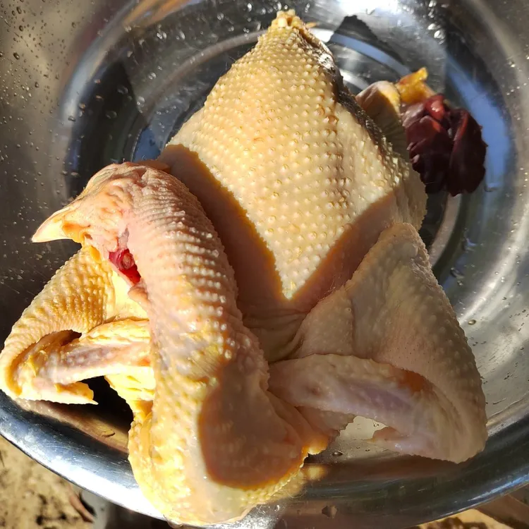 270天大扇鸡 老水阉鸡 果园散养走地鸡 五谷杂粮喂养 宰杀发货