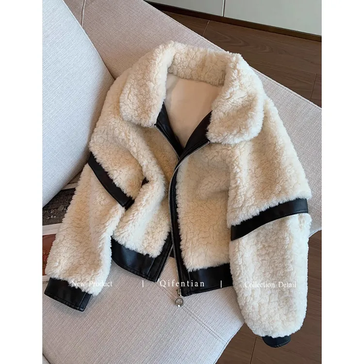 酷飒撞色拼皮翻领羊羔毛外套女2025冬季新款时尚气质百搭保暖上衣