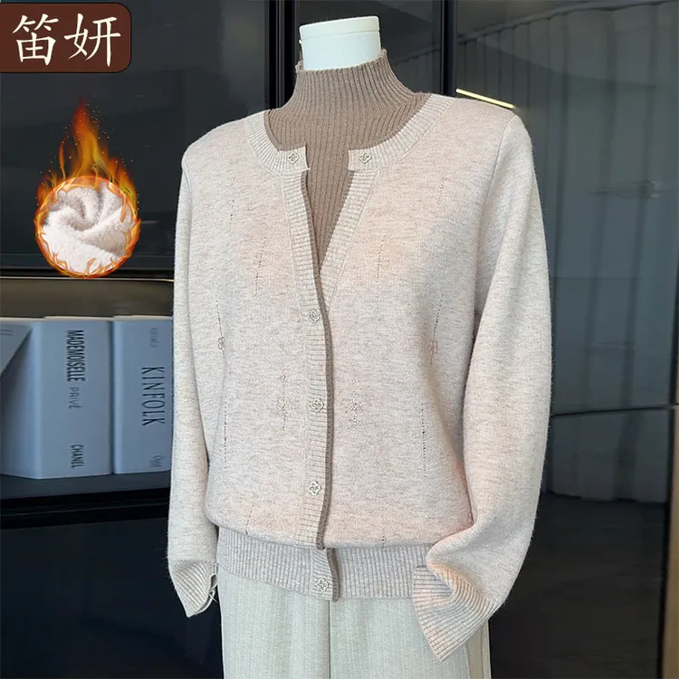 时尚洋气妈妈冬装加绒加厚毛衣中老年女装半高领假两件针织打底衫