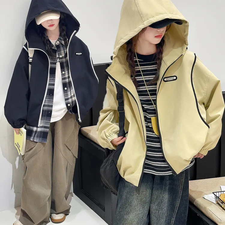 儿童外套时尚休闲连帽抽绳撞色冲锋衣3-15岁运动拼色宽松百搭潮范