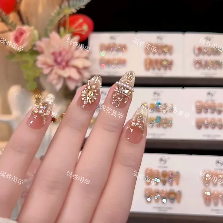 为爱加冕-原创美甲店手工穿戴甲-可重复佩戴-掉钻包补-10片