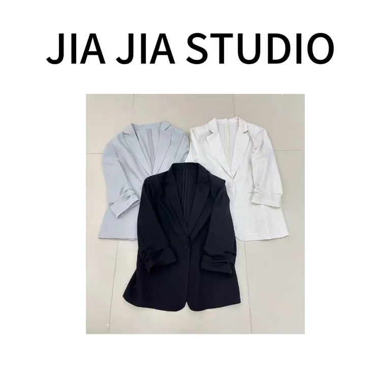【嘉嘉推荐】#66598 夏季新款 麻料 带垫肩 翻领中袖西服外套