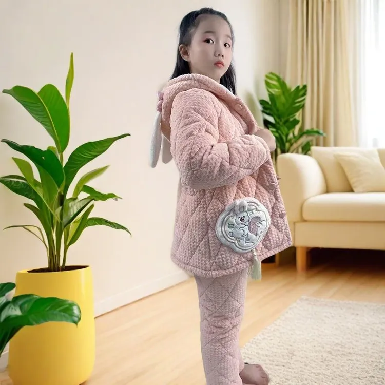 儿童冬季女孩家居服女童三层夹棉珊瑚保暖法兰绒加厚套装睡衣68