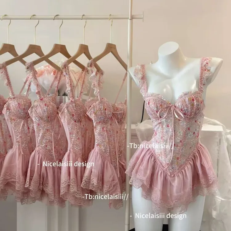 [双十一热卖]女小胸聚拢显大纯欲碎花印染甜美鱼骨性感睡衣