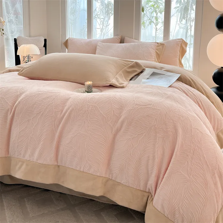 加厚雕花绒A类宽边四件套牛奶绒被套床单双面绒25床上用品4