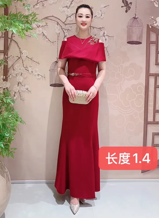 定制款年轻时尚收腰显瘦鱼尾礼服3065