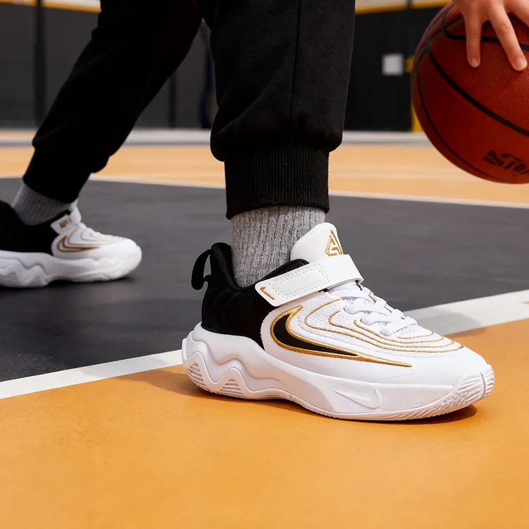 NIKE耐克儿童篮球鞋2025冬季字母哥男童减震运动鞋大童耐磨休闲鞋
