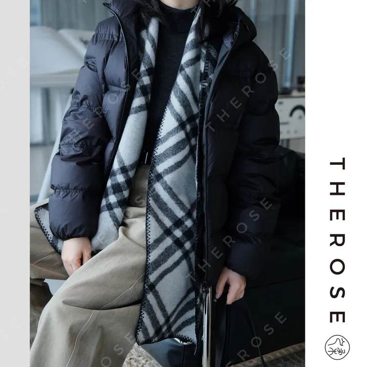 之柔【始于冬季】经典百搭格纹羊绒围巾保暖休闲优雅披肩女175*30CM