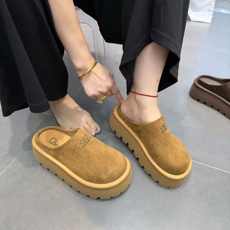 欧洲站爆款磨砂皮松糕厚底包头半拖鞋女2025秋季新款一脚蹬勃肯鞋