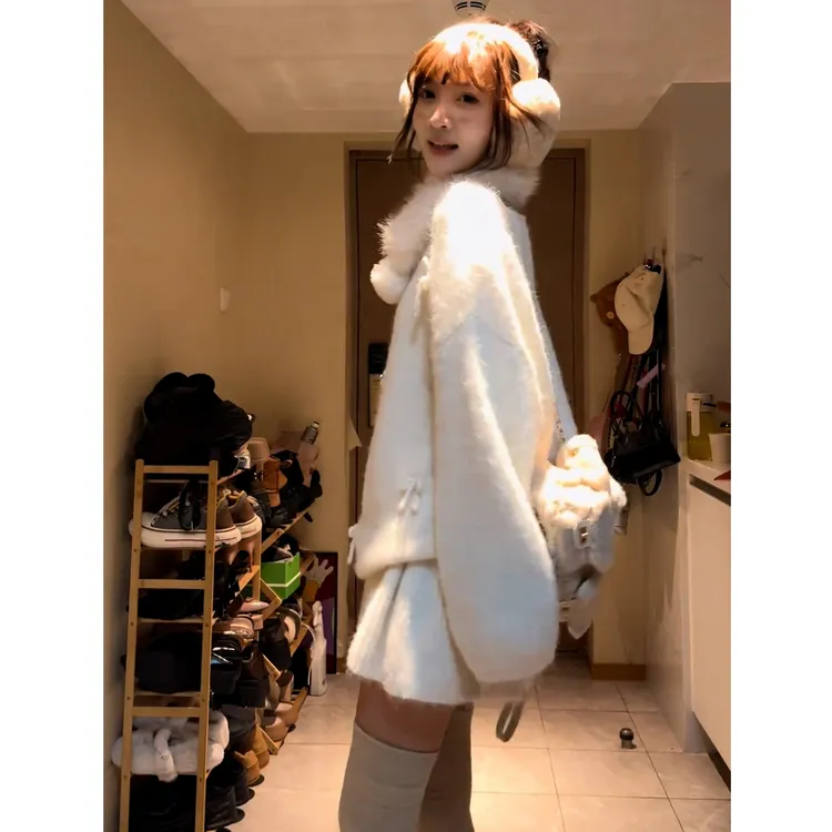 温柔软糯杏色针织套装秋冬季2026新款小个子蝴蝶结毛衣短裙连衣裙