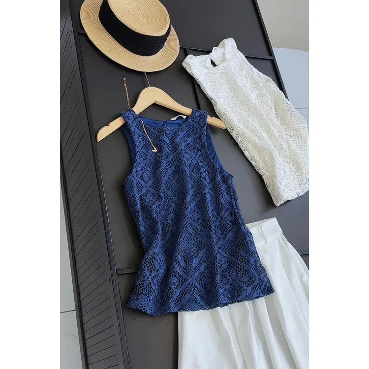 25年夏新款时尚气质百搭无袖柔软网格编织背心女高级圆领无袖T恤