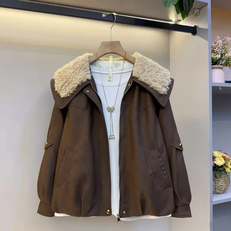 秋冬厚款短款少女风宽松型女千金风2025短外套