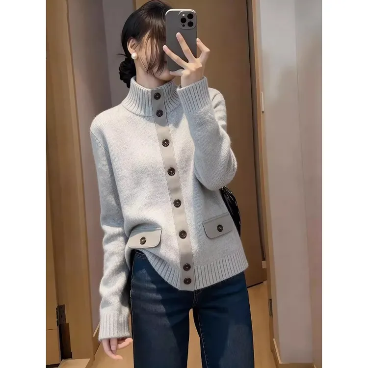 简约休闲随性潮流时尚百搭款灰色毛衣外套女2026冬套头堆堆领开衫