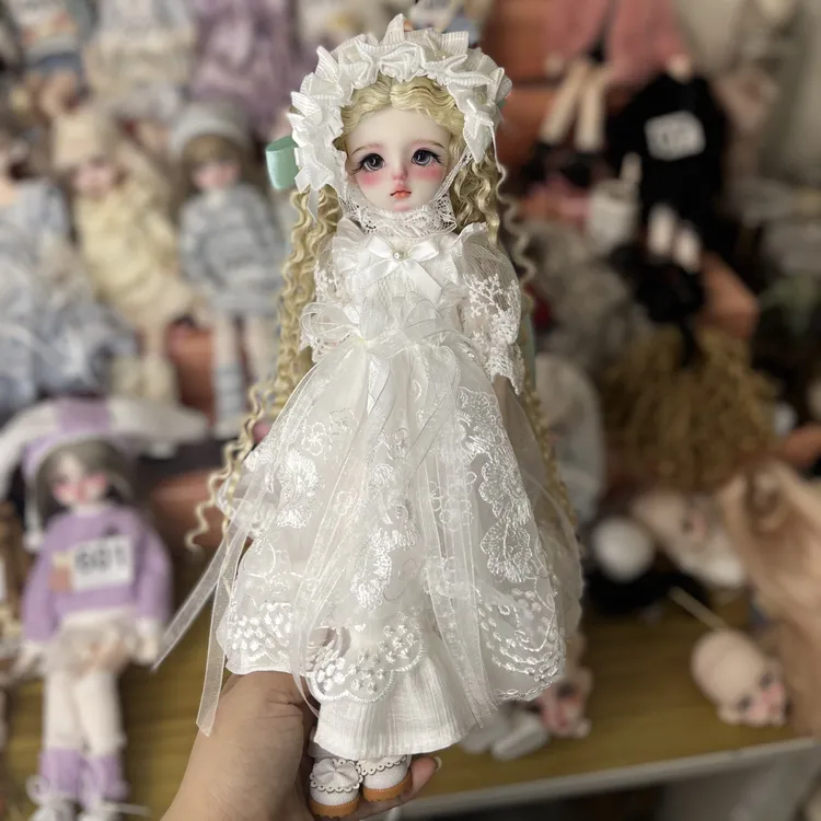 30厘米可换装改妆洋娃娃女孩玩具真人风关节娃娃