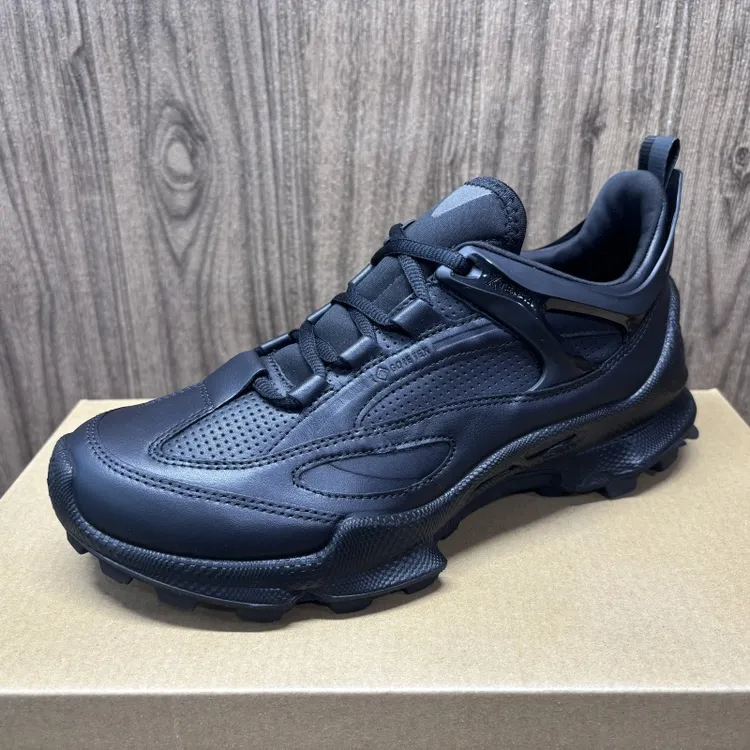 ECCO爱步  防水透气防滑耐磨男女款户外徒步登山健步鞋803323