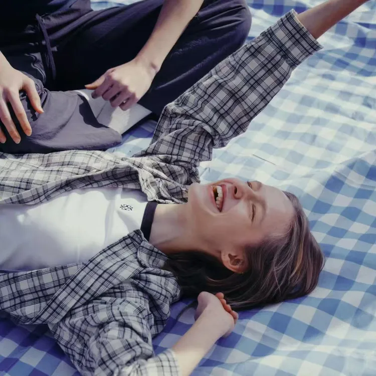 【Rumi时装】雅白棉感百搭宽松格子翻领衬衫上衣6059cs