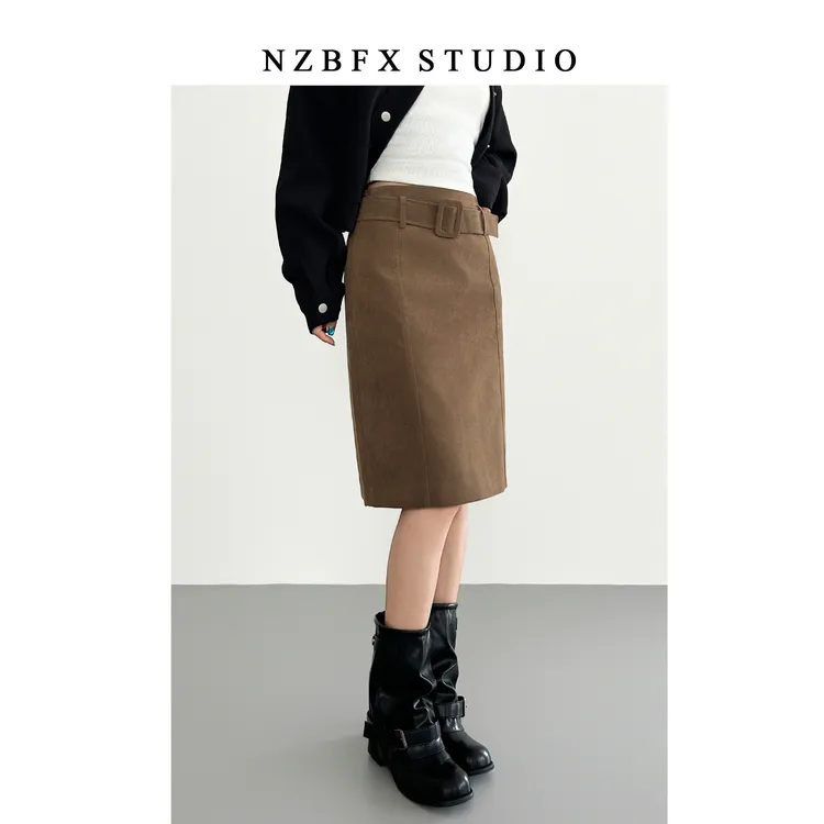 大码胖mm复古咖色麂皮绒半身裙女秋冬季新款微胖显瘦遮肉五分中裙