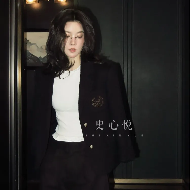 【悦悦专属】早秋毛呢刺绣口袋学院校园风外套Y976