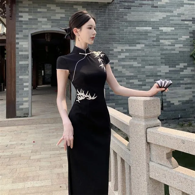 【2215人收藏】国风改良高级感优雅黑色旗袍连衣裙长款开叉竹子刺绣